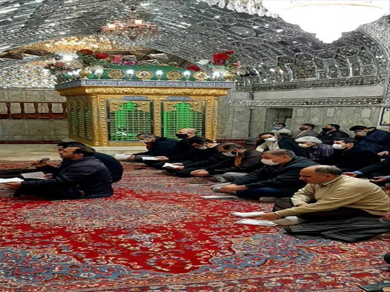 1-برگزاری مداحی و قرائت زیارت نامه حضرت زهرا(س)با حضور در امامزاده سید حمزه در  ایام فاطمیه