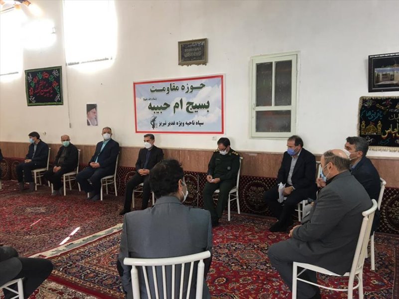 2-برگزاری میز خدمت فتح آباد تبریز