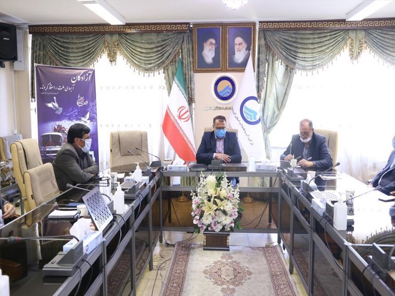 2-تجلیل از آزادگان شرکت در هفته دولت