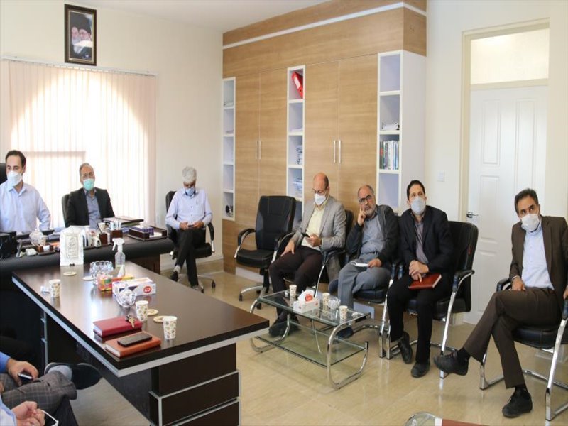 5-شرکت همکاران در ویبنار بسیج وزارت نیرو در هفته دفاع مقدس