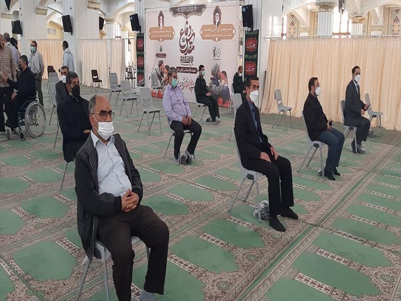 1-شرکت همکاران شرکت آب و فاضلاب در مراسمی به مناسبت هفته دفاع مقدس در مصلی اعظم تبریز