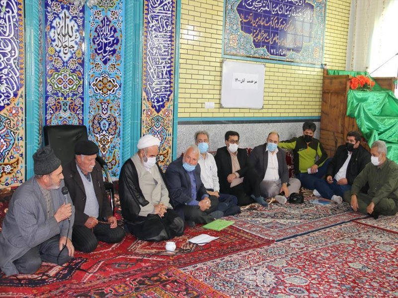 2-شرکت  مدیران شرکت آب و فاضلاب در میز خدمت در شهرک اندیشه( اخمقیه) مسجد صاحب الزمان (عج)تبریز