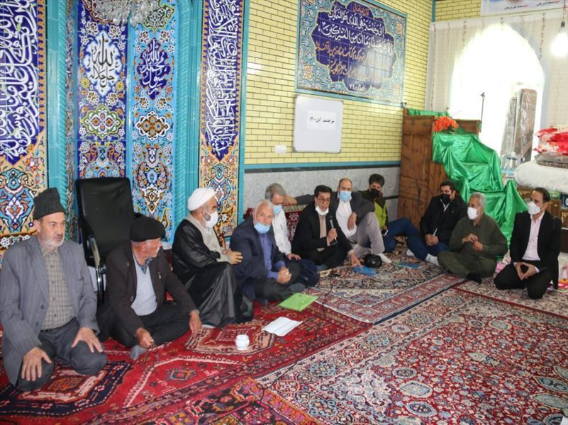 4-شرکت  مدیران شرکت آب و فاضلاب در میز خدمت در شهرک اندیشه( اخمقیه) مسجد صاحب الزمان (عج)تبریز