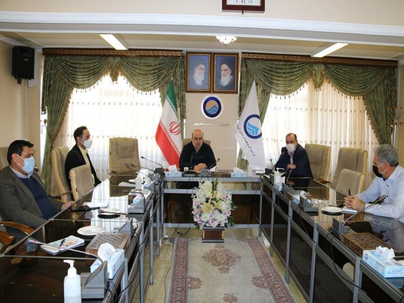 1-برگزاری جلسه پدافند غیر عامل با سخنرانی دکتر قادری در سالن کنفرانس شرکت آب وفاضلاب استان