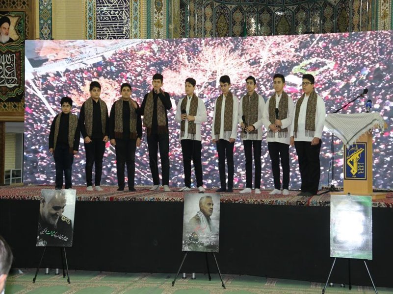 3-شرکت همکاران در مراسمی به مناسبت دومین سالگرد شهادت سردار حاج قاسم سلیمانی در مصلی اعظم تبریز