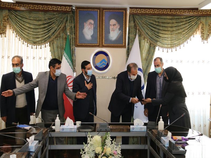 5-برگزاری مراسم تجلیل از فرزندان شهدای شرکت در دهه مبارک فجر