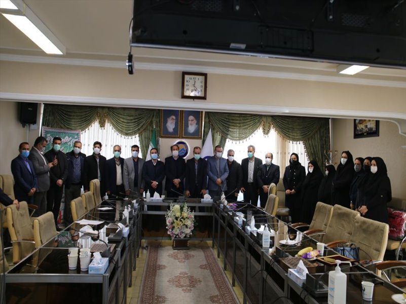 7-برگزاری مراسم تجلیل از فرزندان شهدای شرکت در دهه مبارک فجر