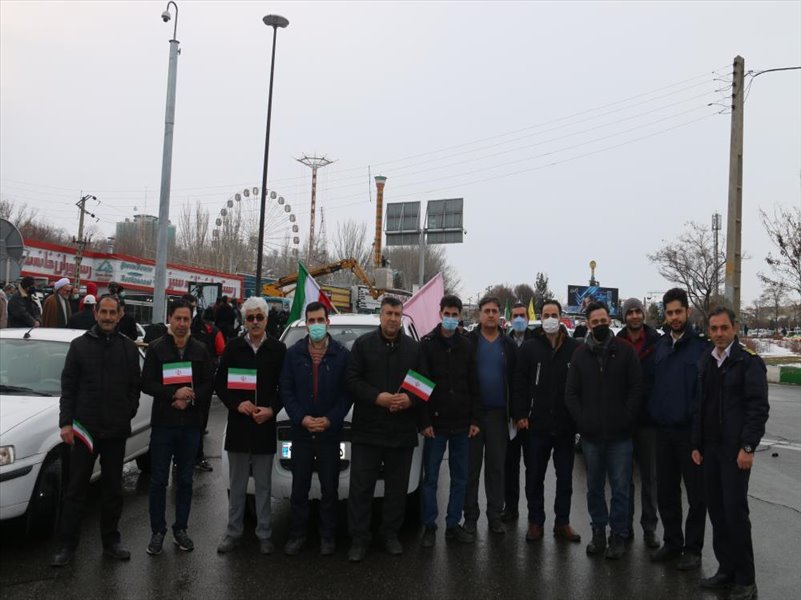 4-شرکت همکاران شرکت آب و فاضلاب استان در راهپیمایی 22 بهمن 1400