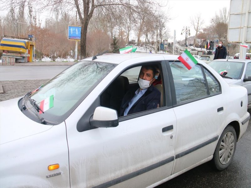 6-شرکت همکاران شرکت آب و فاضلاب استان در راهپیمایی 22 بهمن 1400