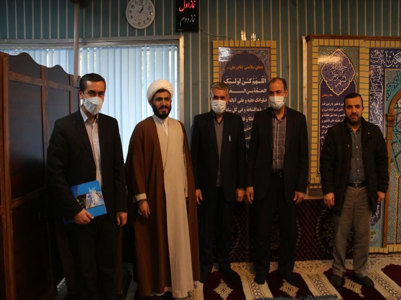 5-سخنرانی مابین صلاتین امام جماعت شرکت به مناسبت مبعث پیامبر اعظم وتقدیر از خادمان نماز