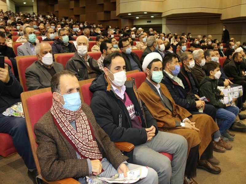 3-شرکت در مراسم یادواره شهدادر مصلی اعظم تبریز