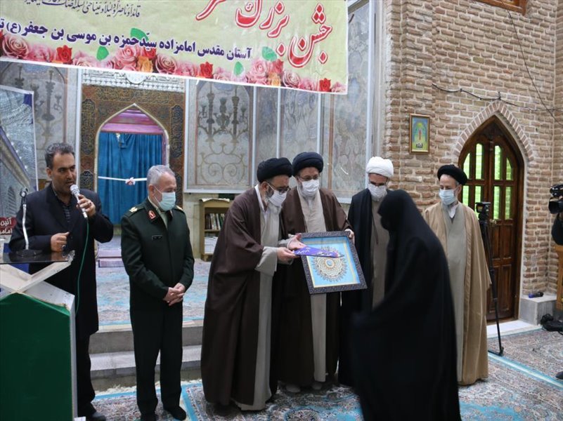 6-شرکت در مراسمی به مناسبت نیمه شعبان و افتتاح تعویض ضریح امامزاده سید حمزه تبریز