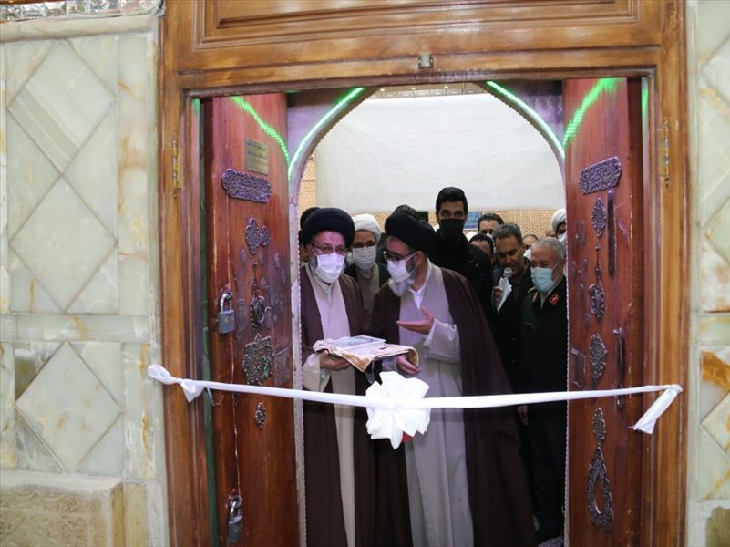 7-شرکت در مراسمی به مناسبت نیمه شعبان و افتتاح تعویض ضریح امامزاده سید حمزه تبریز