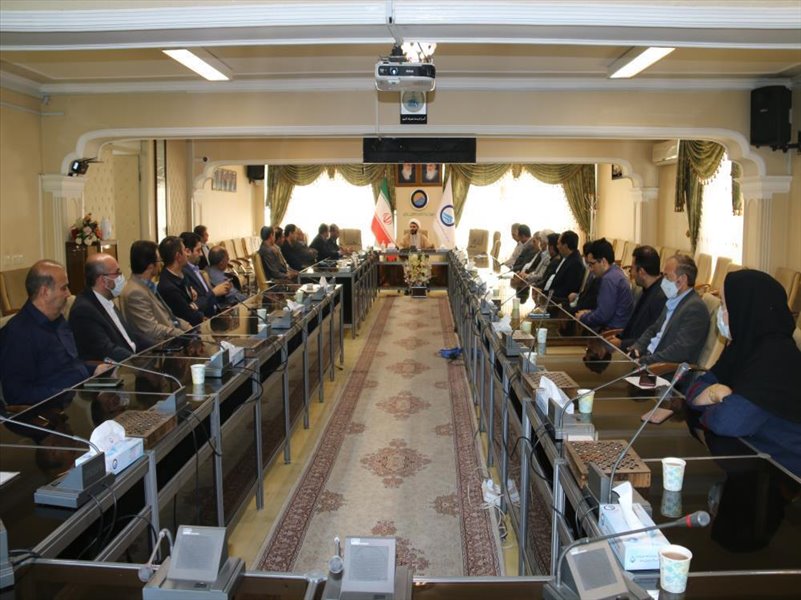 2-جلسه بصیرت افزایی به مناسبت ارتحال امام راحل وقیام 15 خرداد در سالن کنفرانس شرکت اب وفاضلاب استان