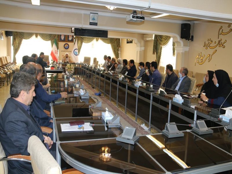 3-جلسه بصیرت افزایی به مناسبت ارتحال امام راحل وقیام 15 خرداد در سالن کنفرانس شرکت اب وفاضلاب استان