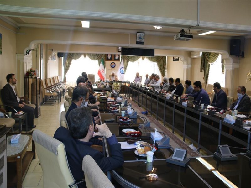 5-جلسه بصیرت افزایی به مناسبت ارتحال امام راحل وقیام 15 خرداد در سالن کنفرانس شرکت اب وفاضلاب استان
