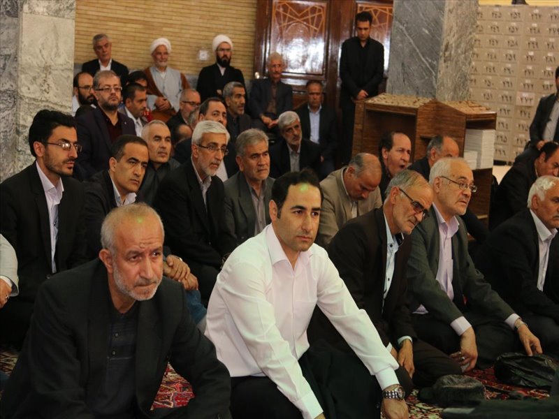 2-شرکت در مراسم شهدای جهاد سازندگی در مسجد طوبی