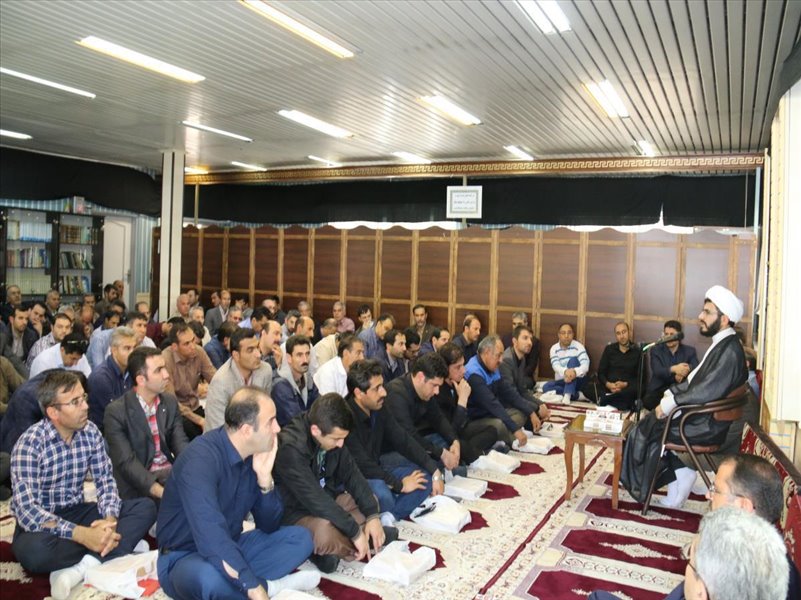 1-برگزاری مراسم شهادت حضرت علی و رحلت امام(ره)