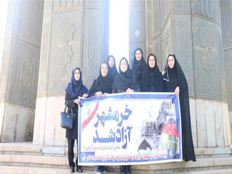 2-شرکت بسیچ خواهران در مزار شهدای گمنام کوه عون ابن علی به مناسبت سوم خرداد