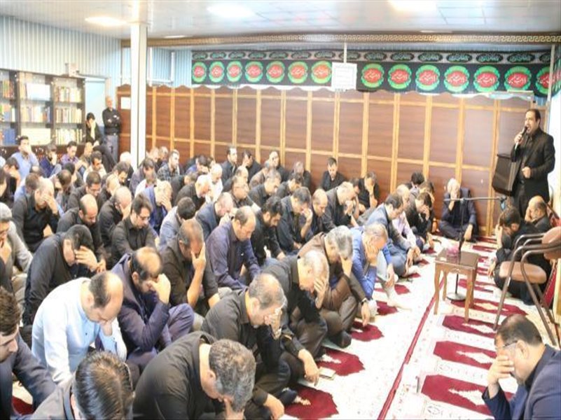 3-برگزاری مراسمی به مناسبت تاسوعا وعاشورای حسینی در نماز خانه شرکت