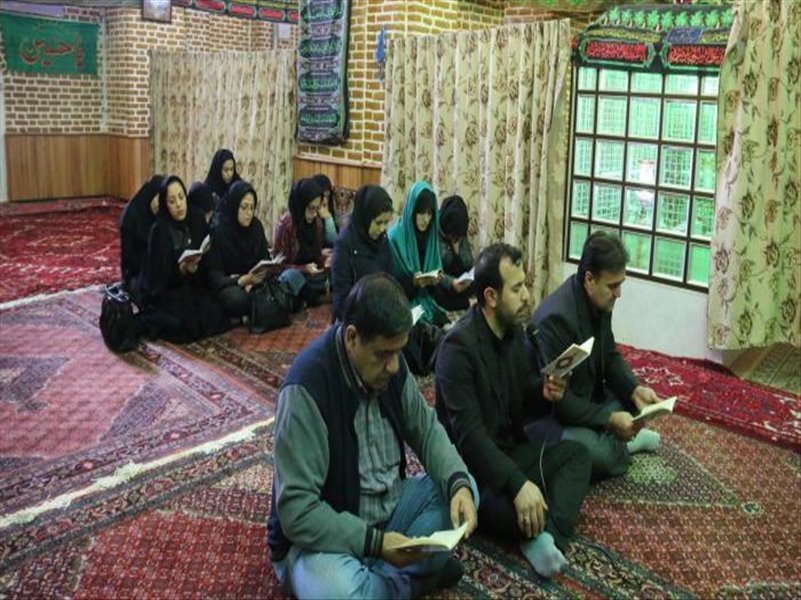 2-برگزاری زیارت عاشورا در زیارتگاه کوه عون ابن علی خواهران
