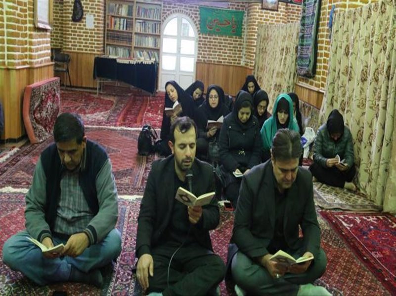 3-برگزاری زیارت عاشورا در زیارتگاه کوه عون ابن علی خواهران
