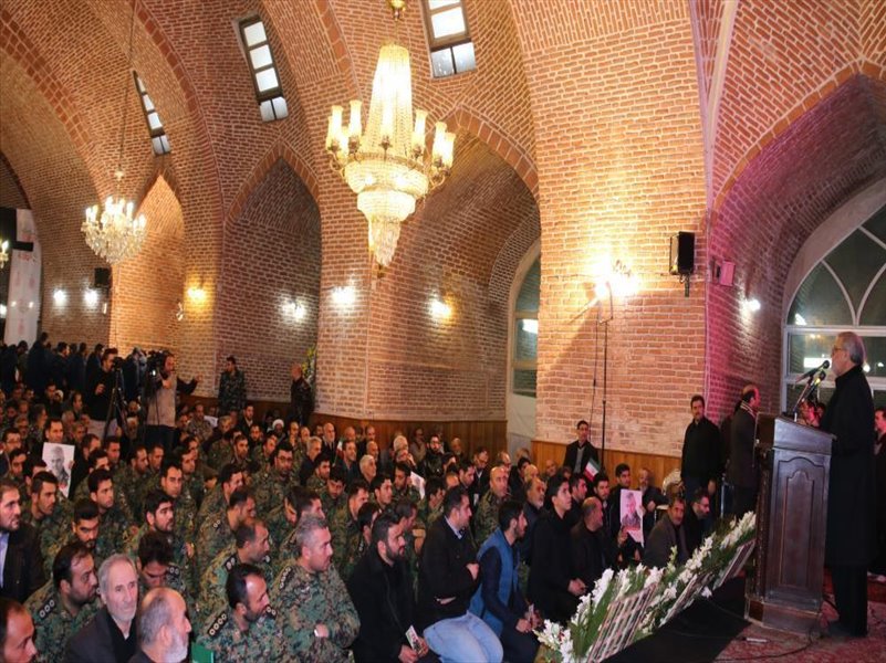 6-شرکت در مراسم سردار شهید سلیمانی در مسجد جامع تبریز