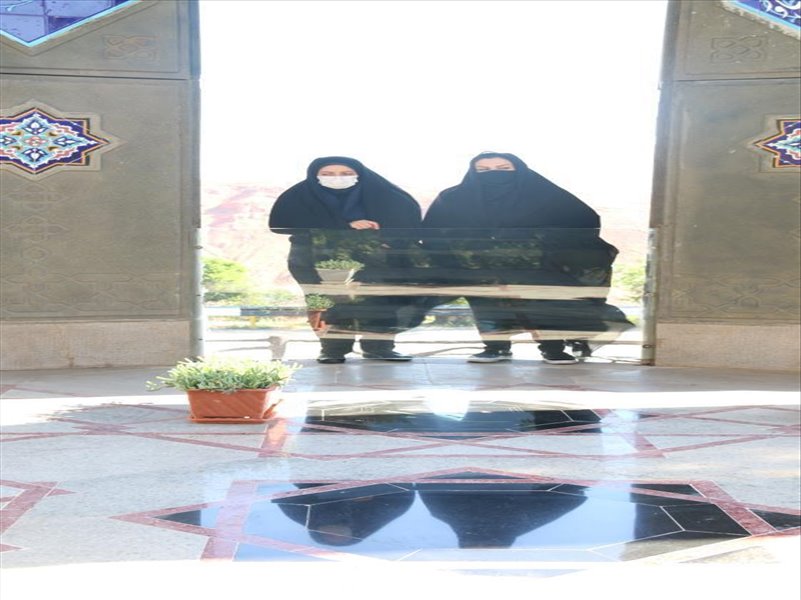 3-زیارت شهدای گمنام کوه عون ابن علی بسیج خواهران به مناسبت هفته دولت