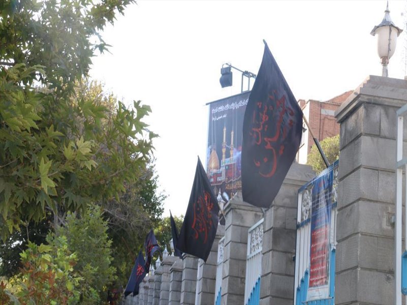 7-نصب بنر و فضا سازی ایام محرم و صفر