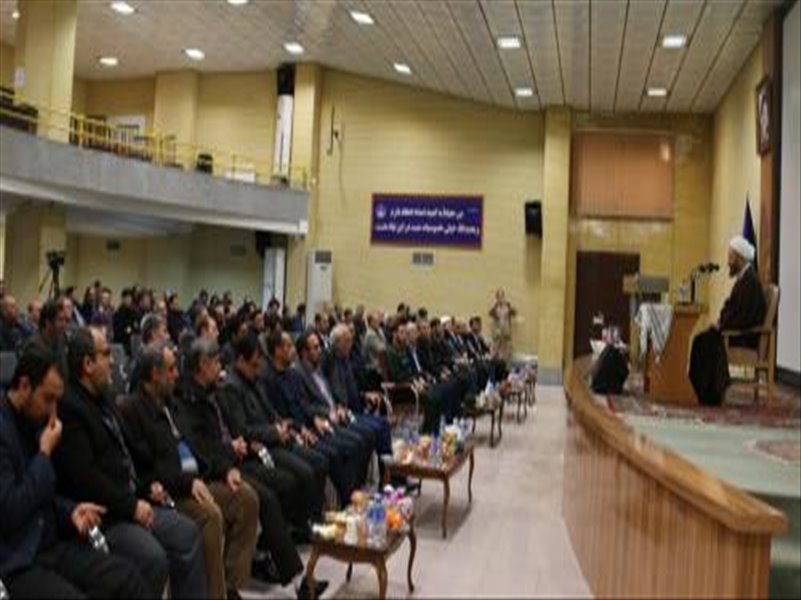 شرکت در مراسم بسیج در دهه فجر در کمیته امدادامام ره