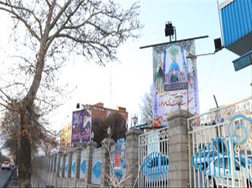 نصب بنر و فضاسازی به مناسبت نیمه شعبان