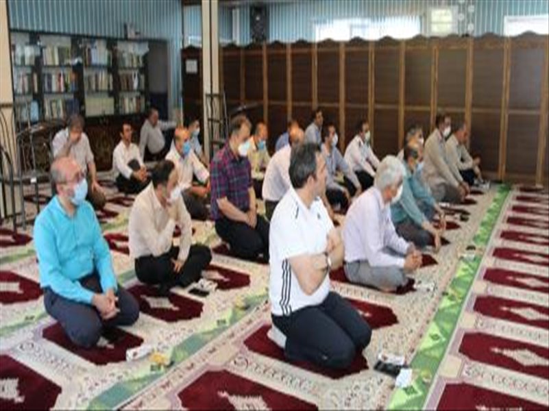 سخنرانی مابین صلاتین امام جماعت شرکت در دهه مبارک کرامت