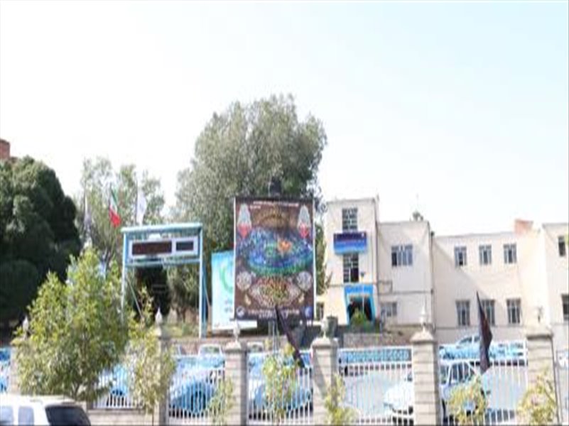 نصب بنر، فضاسازی و پخش کلیپ به مناسبت ایام سوگواری محرم و صفر