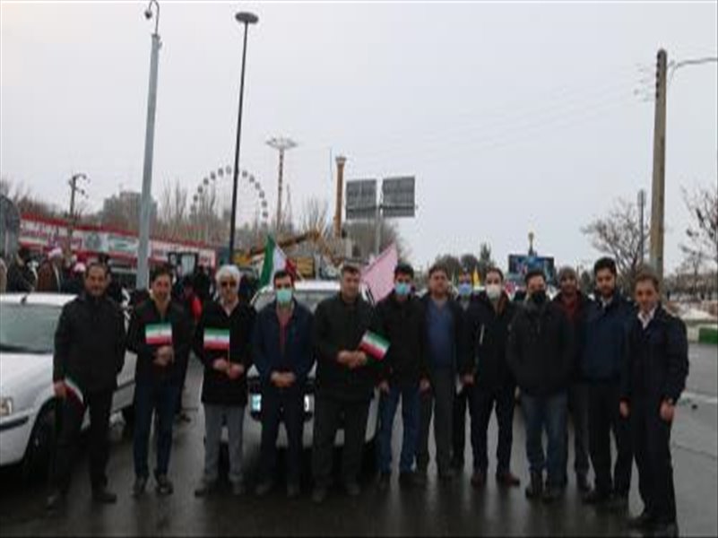 شرکت همکاران شرکت آب و فاضلاب استان در راهپیمایی 22 بهمن 1400