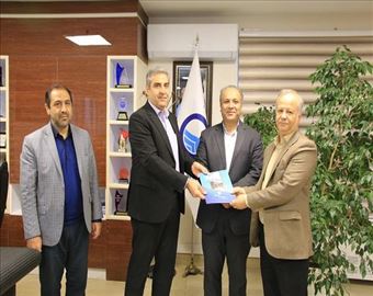 تجلیل از روز حسابدار در آبفای آذربایجان شرقی؛ لوح تقدیر به مدیر امور مالی اهدا شد